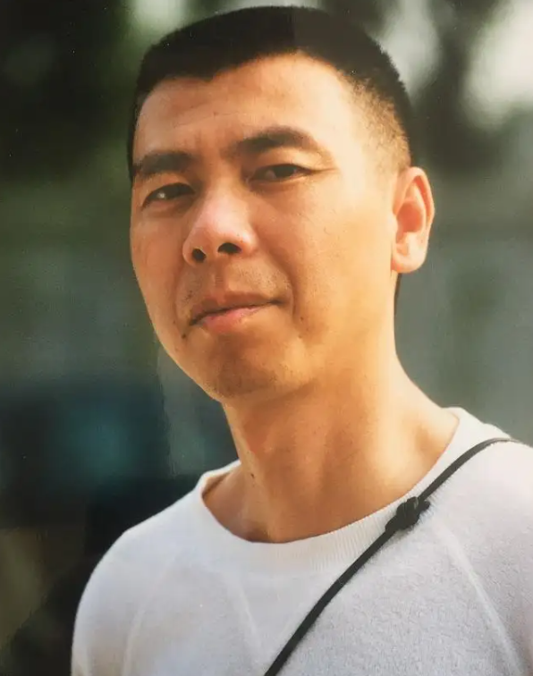 冯小刚遭人陷害，蔡国庆立过3次三等功，军旅男星为何如此优秀？