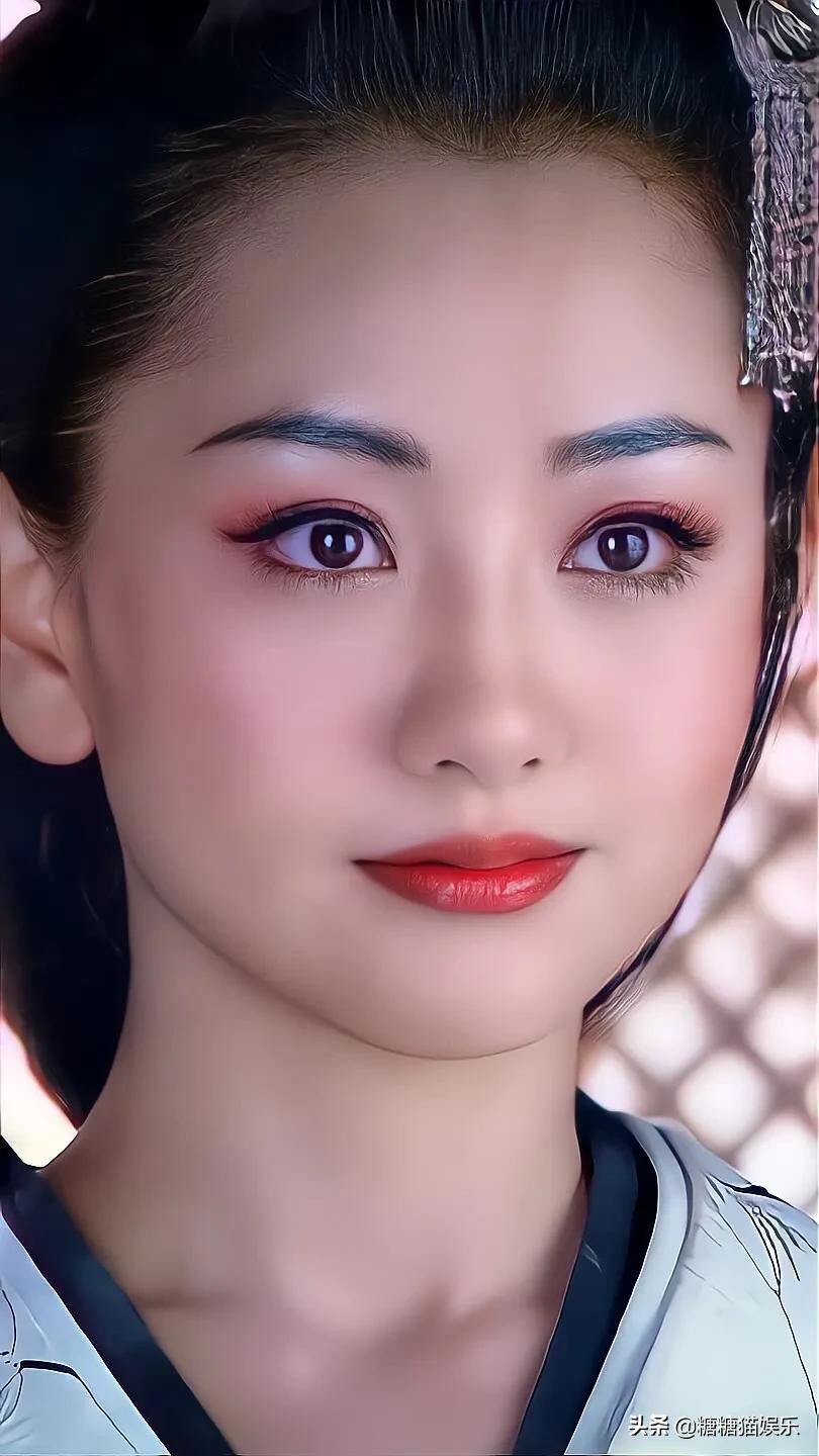 当杨颖遇到杨蓉时，两大女神谁更美一筹？
