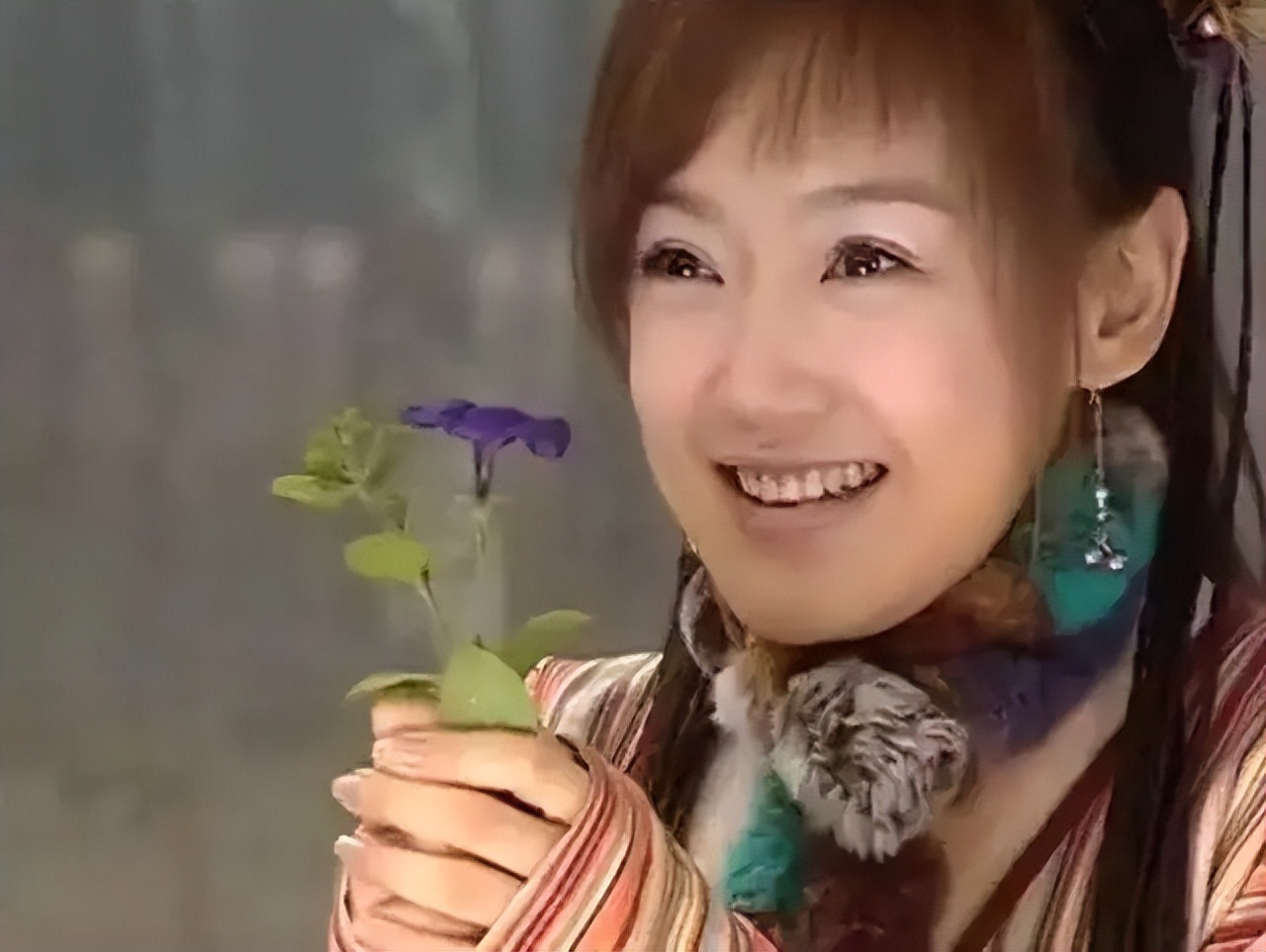 这6个中年女星年轻时美得各有特色如今脸肿得猝不及防 观众傻眼