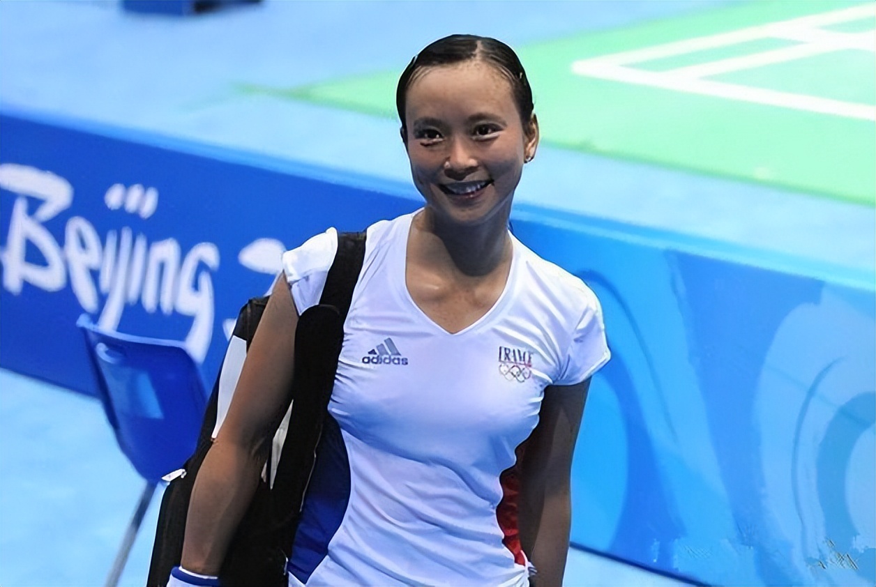 羽毛球教练王俊杰近况(刚为国夺得冠军,就被"踢出"国家队,无奈加入