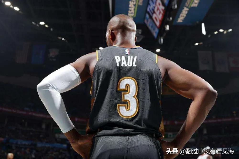 保罗为什么不参加nba(保罗，跌落神坛的控卫之神，既然已经老去，为何还要坚持？)