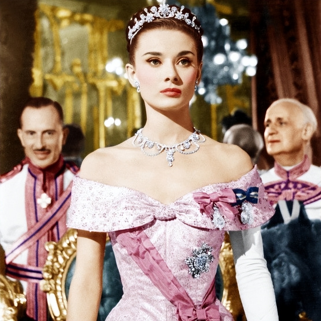 罗马假日女主角(格里高利·派克:和赫本是荧屏情侣,娶帕萨尼为妻,相爱