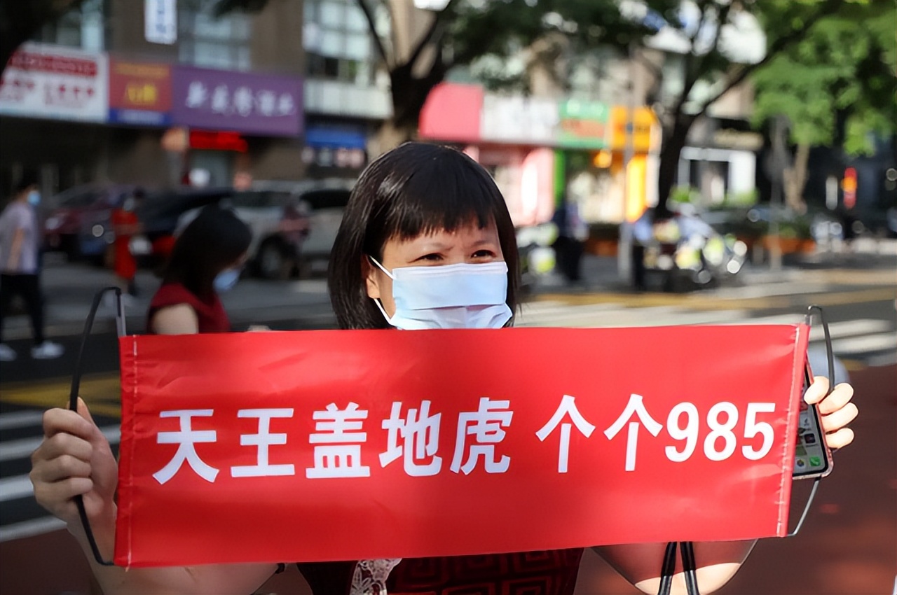 高考期间考生吃什么好？补充脑力和体力是关键，别吃错影响发挥