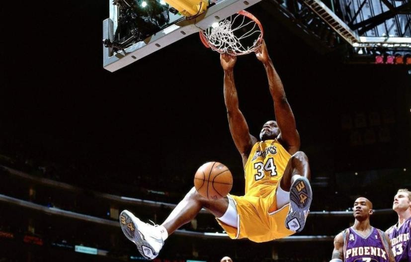 最強nba哪些特效好（技術的代名詞！美媒評選NBA球星十大招牌動作：一招吃遍天下）