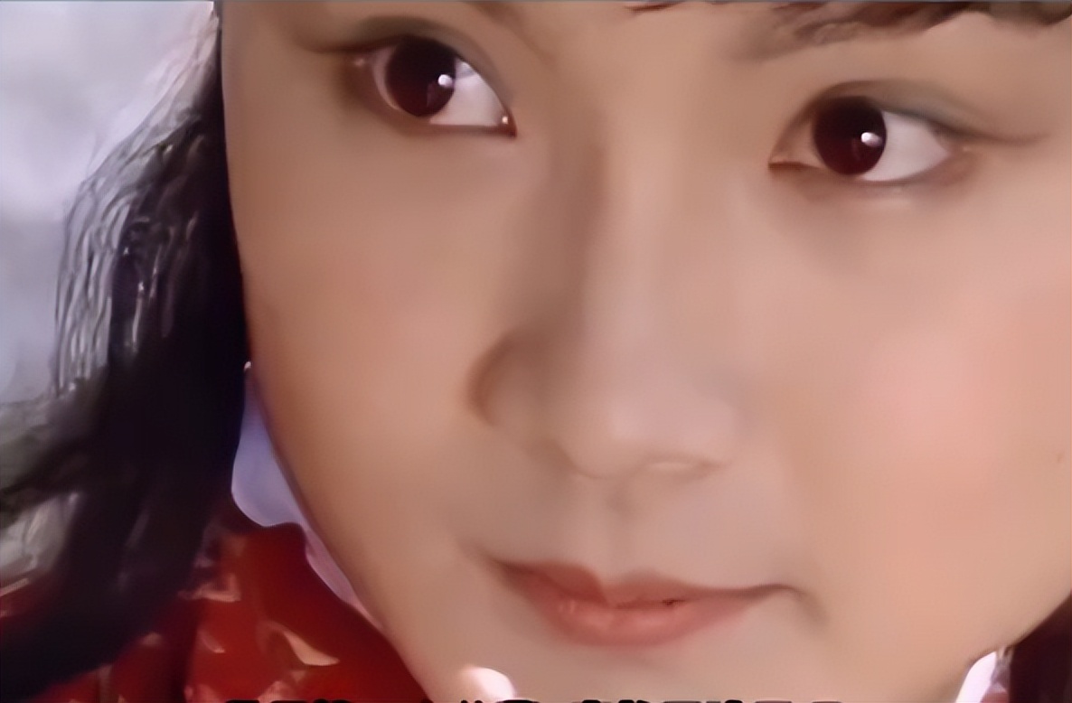 为演贾宝玉他被中央台送去整容，35年后整容处敏感的像天气预报