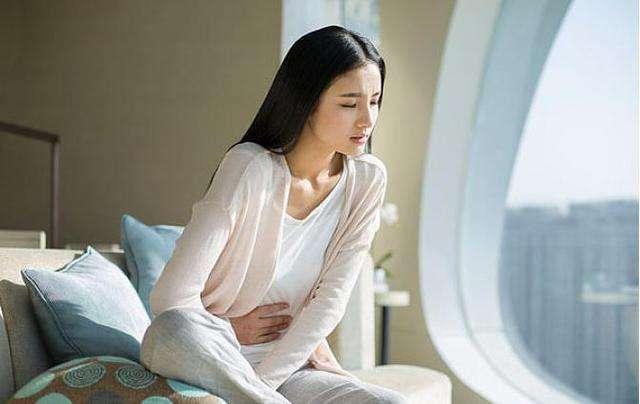 女性来例假时，总会流出“肉”样的血块，是什么原因？早了解早好