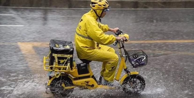 年轻人不喜欢干“实业”，是房地产所造成的？明年房地产要变革了