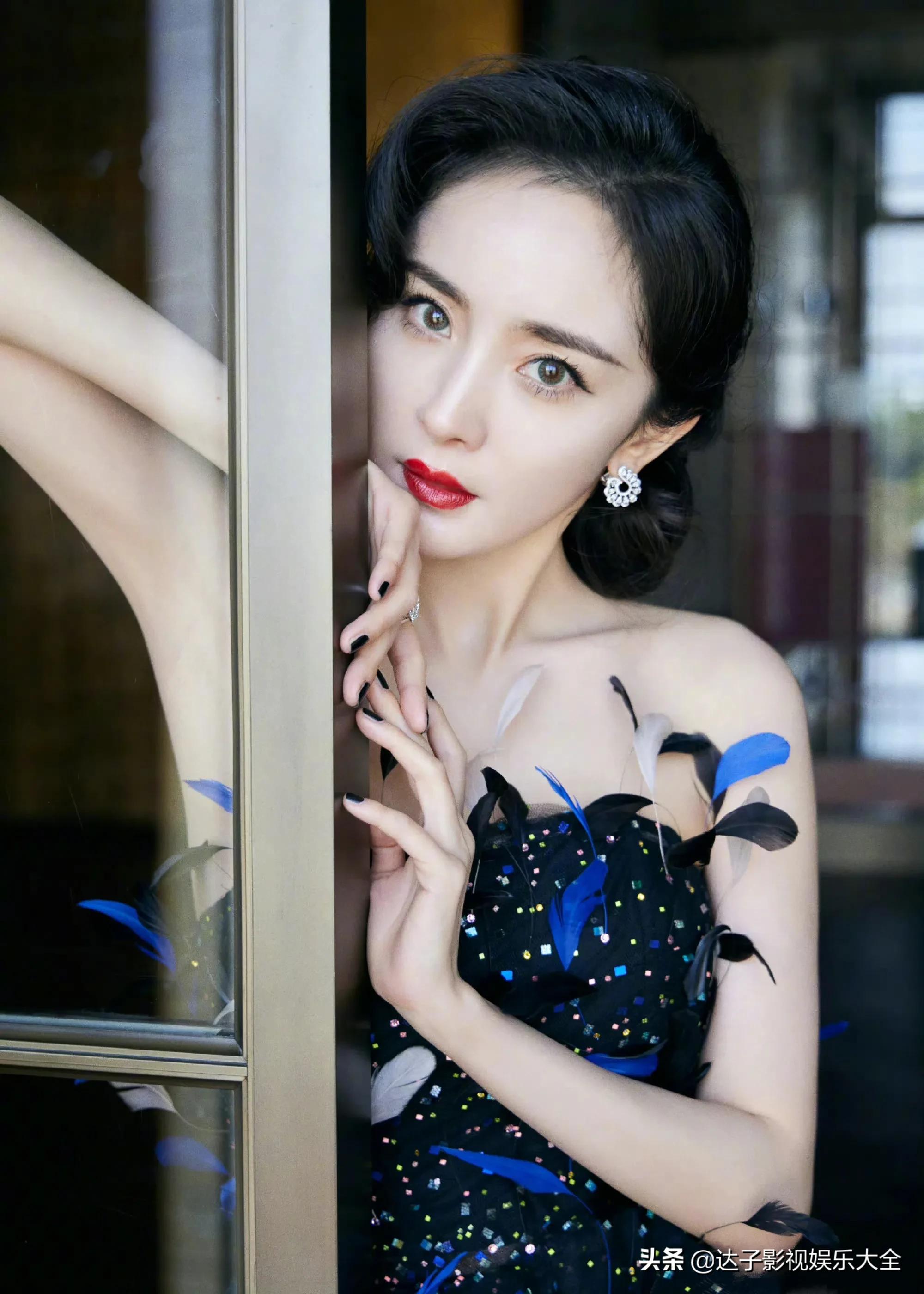 2022年 杨幂时尚芭莎大片合集