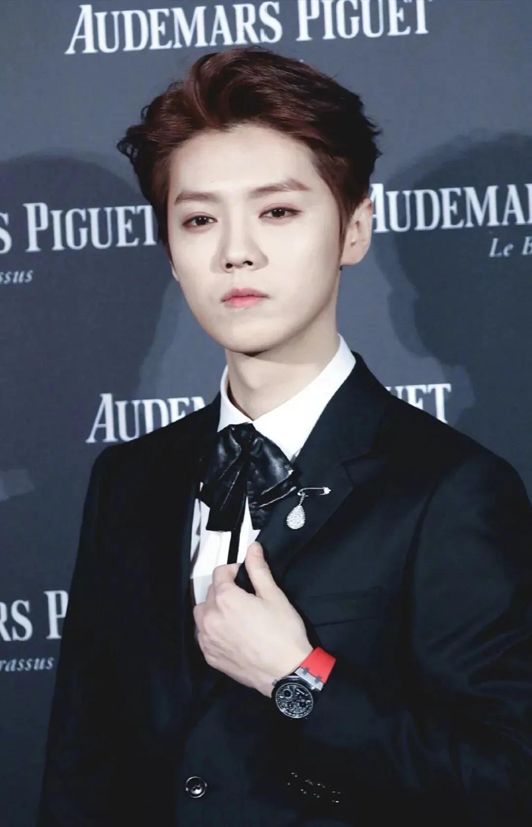 男明星谁穿西装最帅？最后一个直接封神