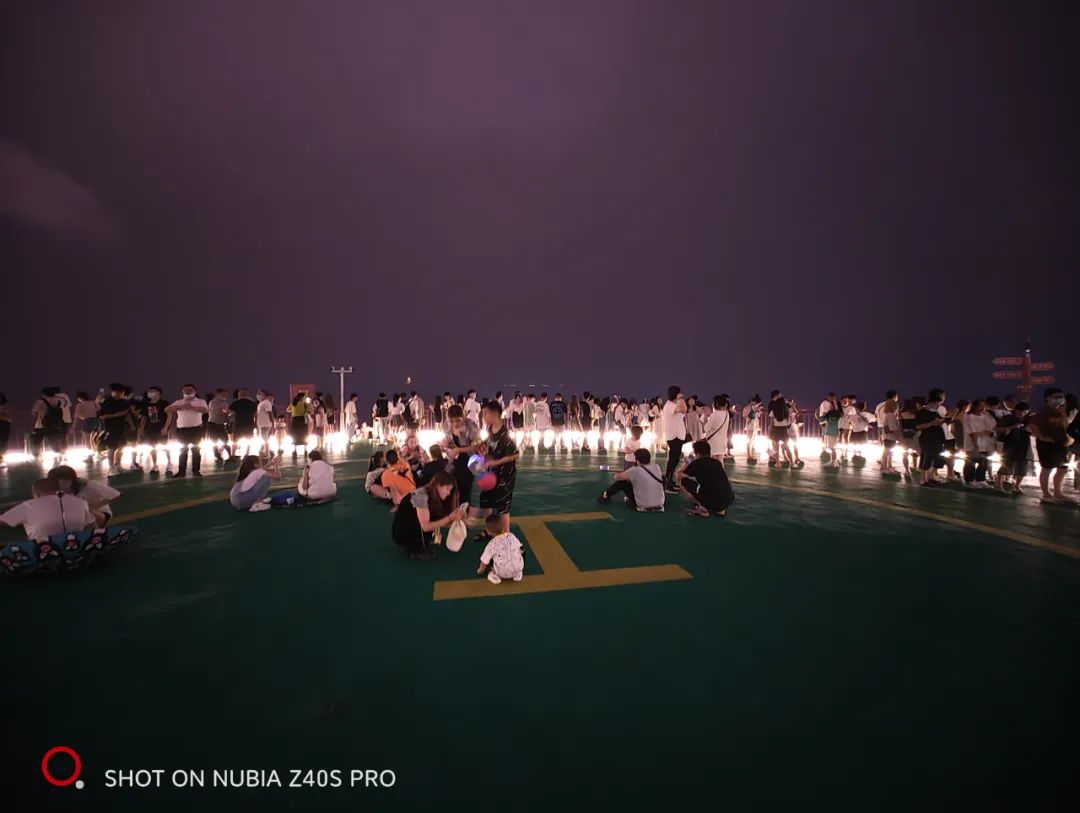 努比亚Z40S Pro测评：一款直屏爱好者应该关注的旗舰