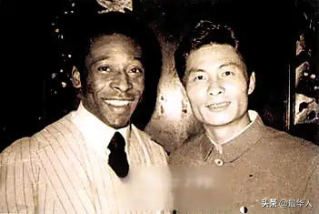 上屆男足足球世界杯冠軍是誰（82歲球王貝利去世：三奪世界杯冠軍的他，一生有多傳奇？）