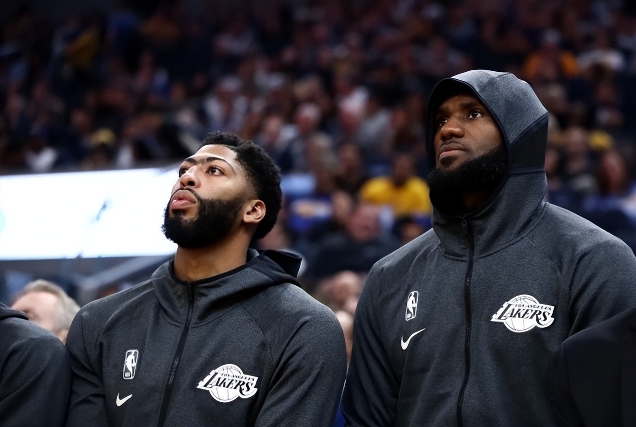 NBA伤病汇总：库里即将回归，湖人詹眉伤停，杜兰特太阳首秀