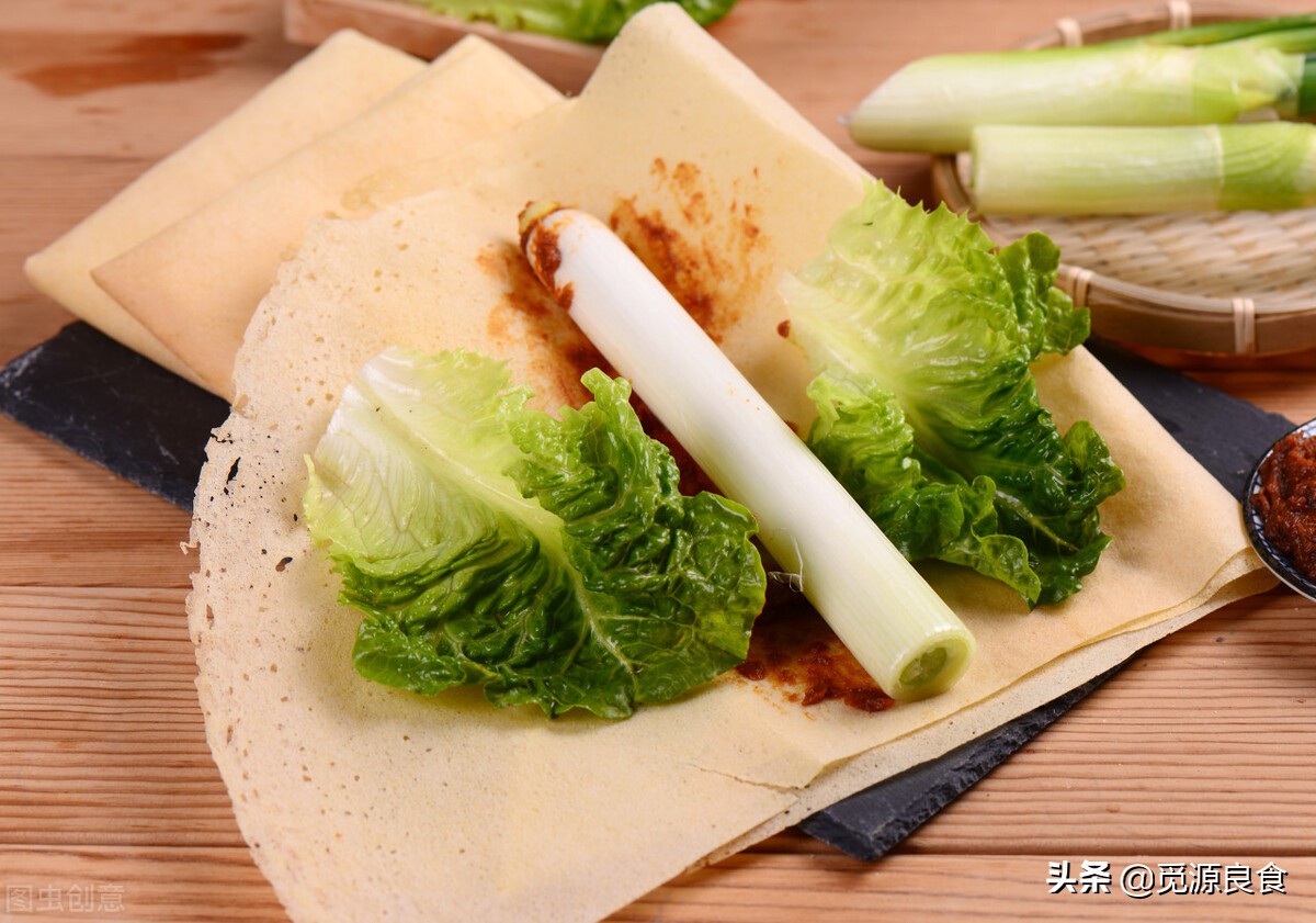 很多人對(duì)山東有誤解，認(rèn)為只吃煎餅卷大蔥？看看真正的魯菜有哪些