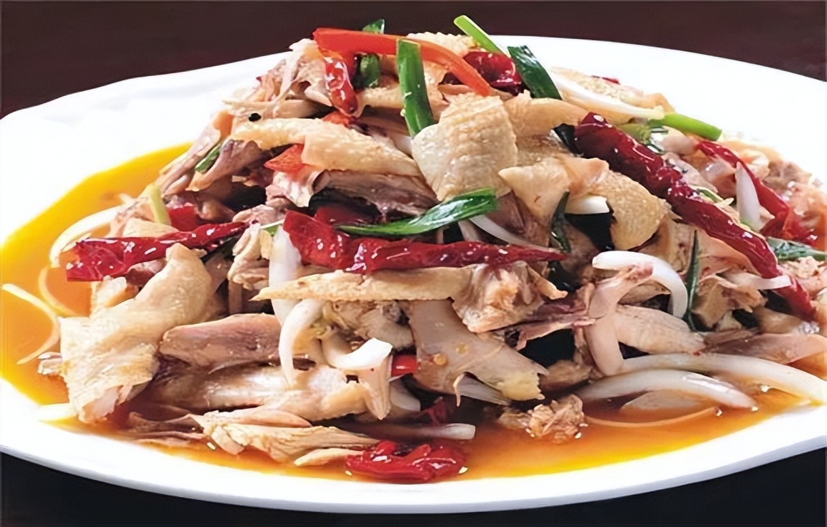 新疆菜到底有多硬核(有什么不可错过的超好吃新疆特色美食)_克勒塔