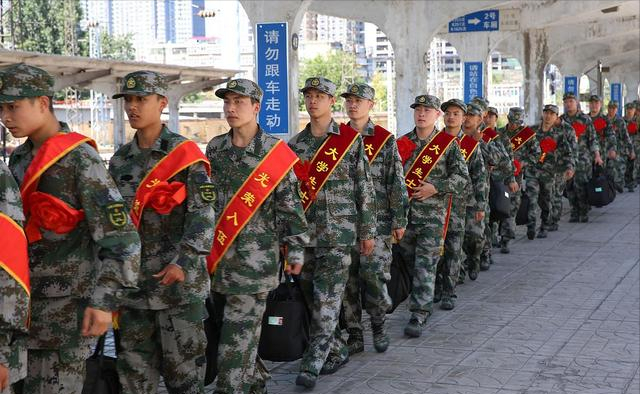 先读“大学”和先“当兵”，应该知道这3种情况，做出正确的选择