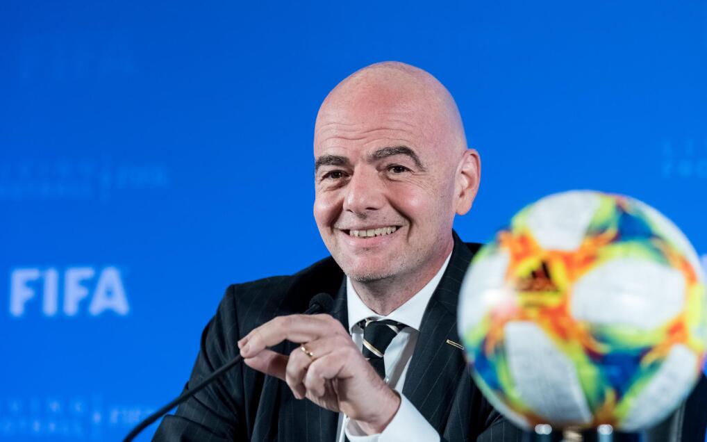 中国队世界杯冠军有可能吗（国际足联主席因凡蒂诺认为中国足球并不弱，未来有可能夺冠！）