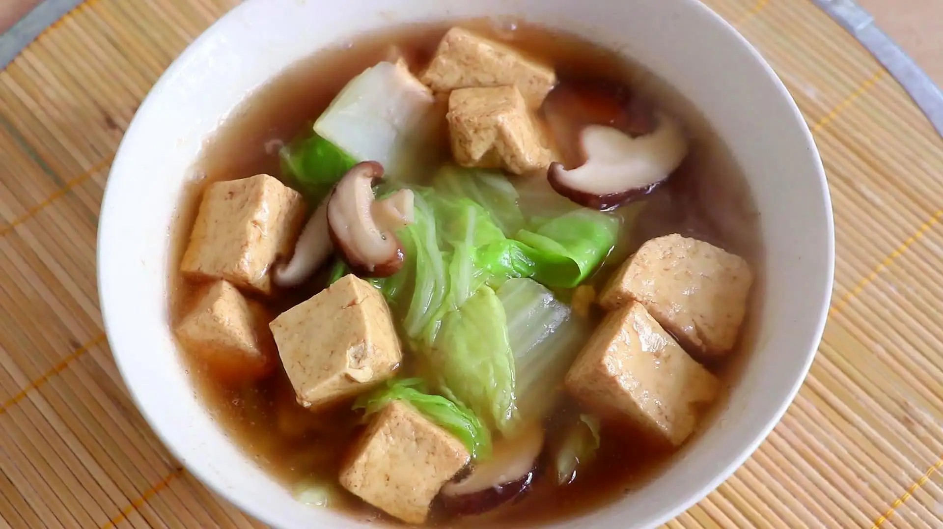 图片[5]-【豆腐蘑菇汤】做法步骤图 鲜美可口超过瘾 不愁孩子没胃口-起舞食谱网
