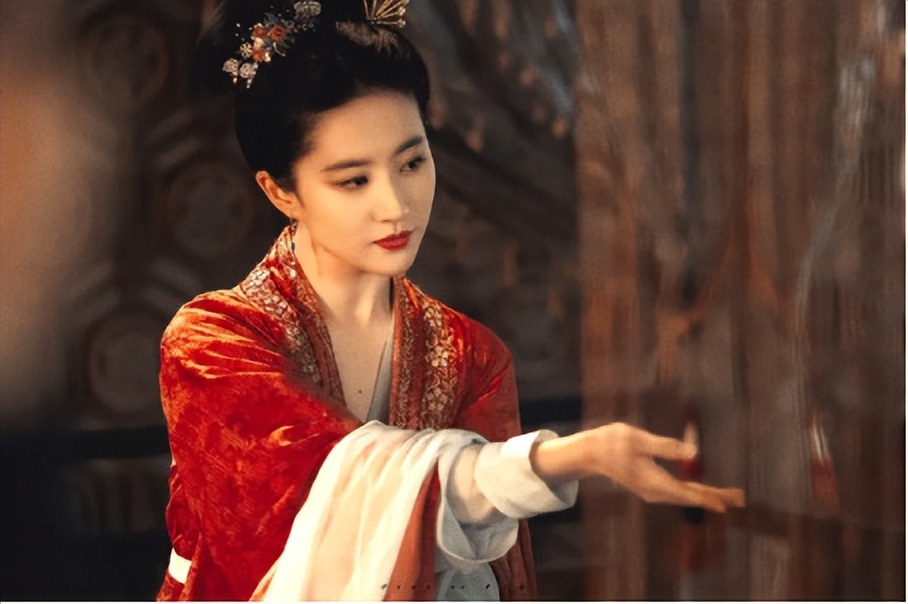 仙女姐姐神颜再营业，肌肤白皙真的很重要