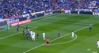 齐祖评价皇马帅位（与曼联帅位渐行渐远的齐达内，执教皇马开局时有何过人之处？）