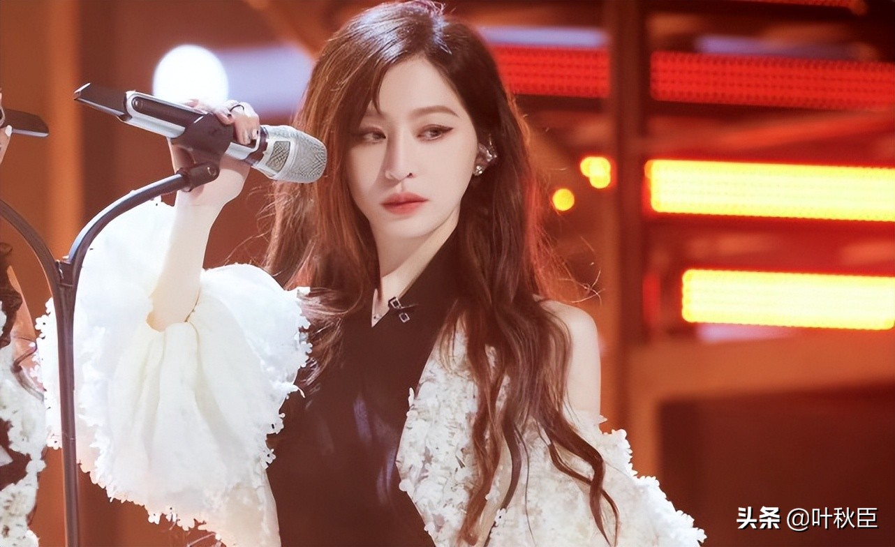 《浪姐3》二公舞台暗示三公淘汰：人气低还想晋级，只有一种操作