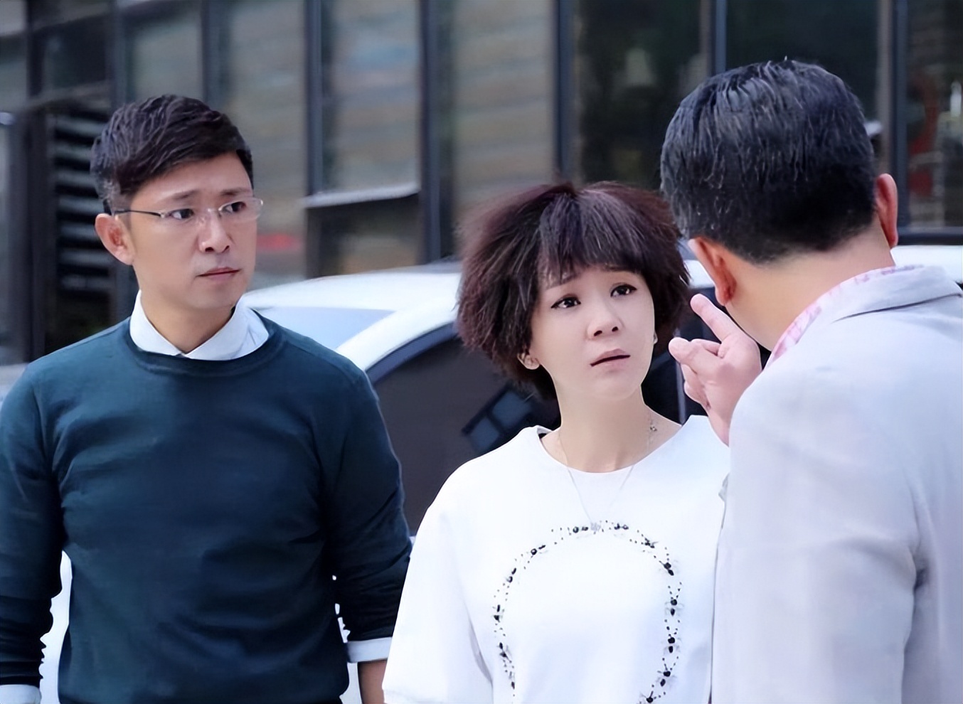 演员高鑫,出身名门贵族,娶云南姑娘王一楠,25年不离不弃