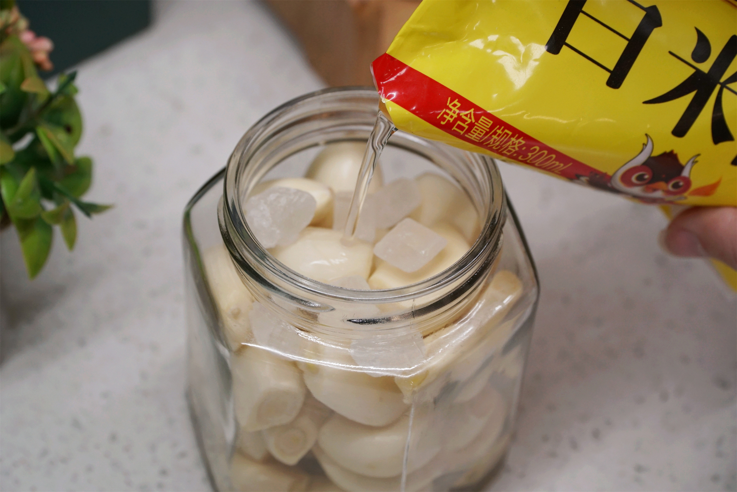 腌大蒜的做(zuo)法（冰糖腌大蒜的做法）-第15张图(tu)片-大连信息网
