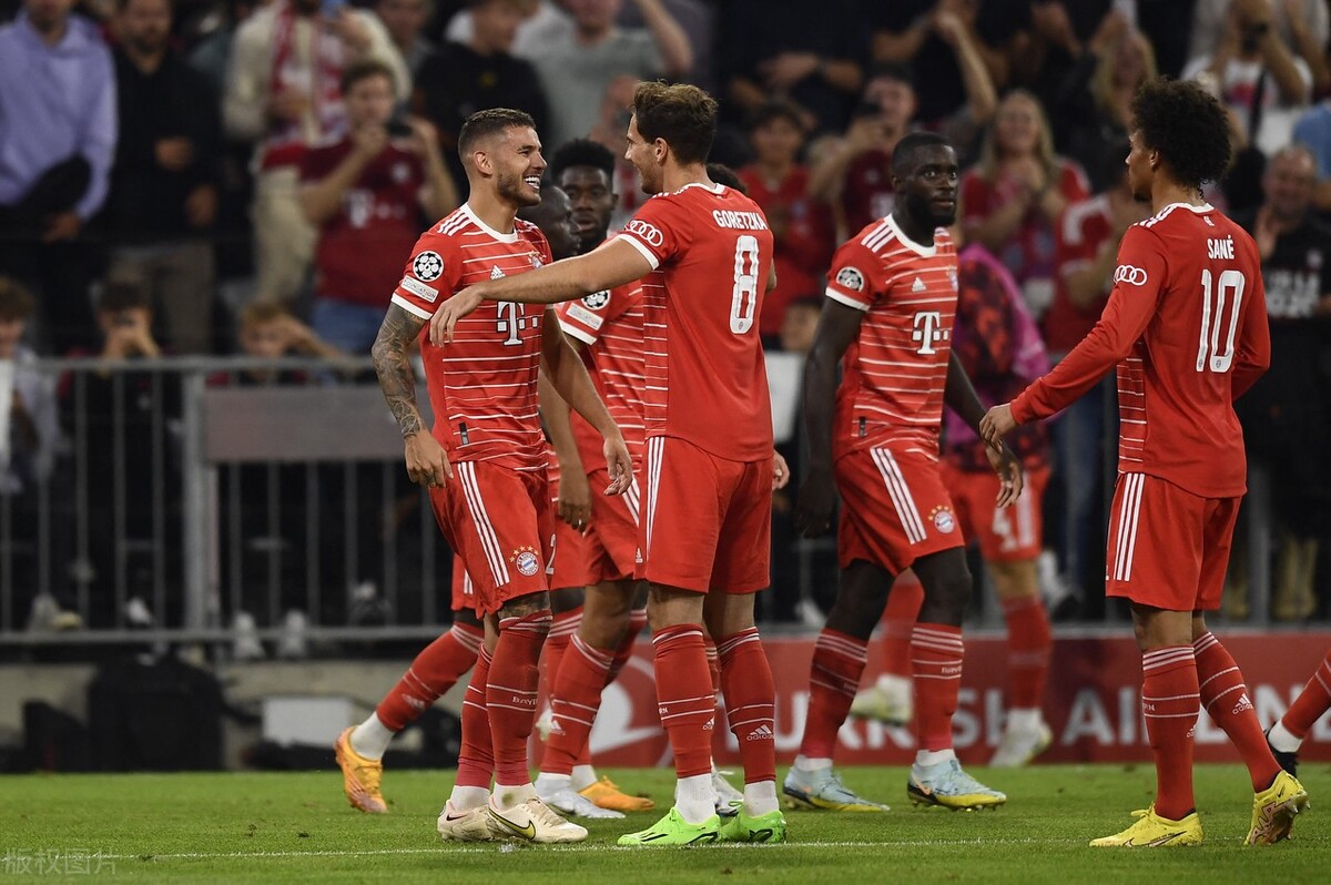 巴塞罗那vs拜仁慕尼黑（欧冠-卢卡斯萨内建功 莱万面对旧主失良机 拜仁2-0力克巴萨两战全胜）-趣拿体育