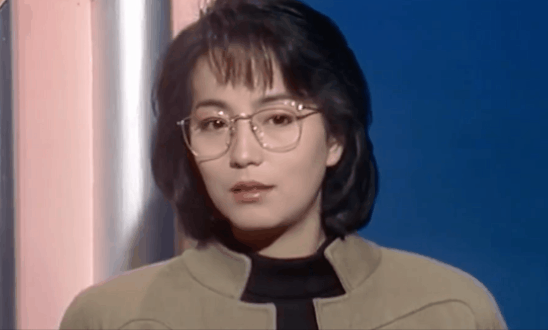 这几位年轻时的照片你心动吗,有人陪富豪玩高尔夫还进了医院!