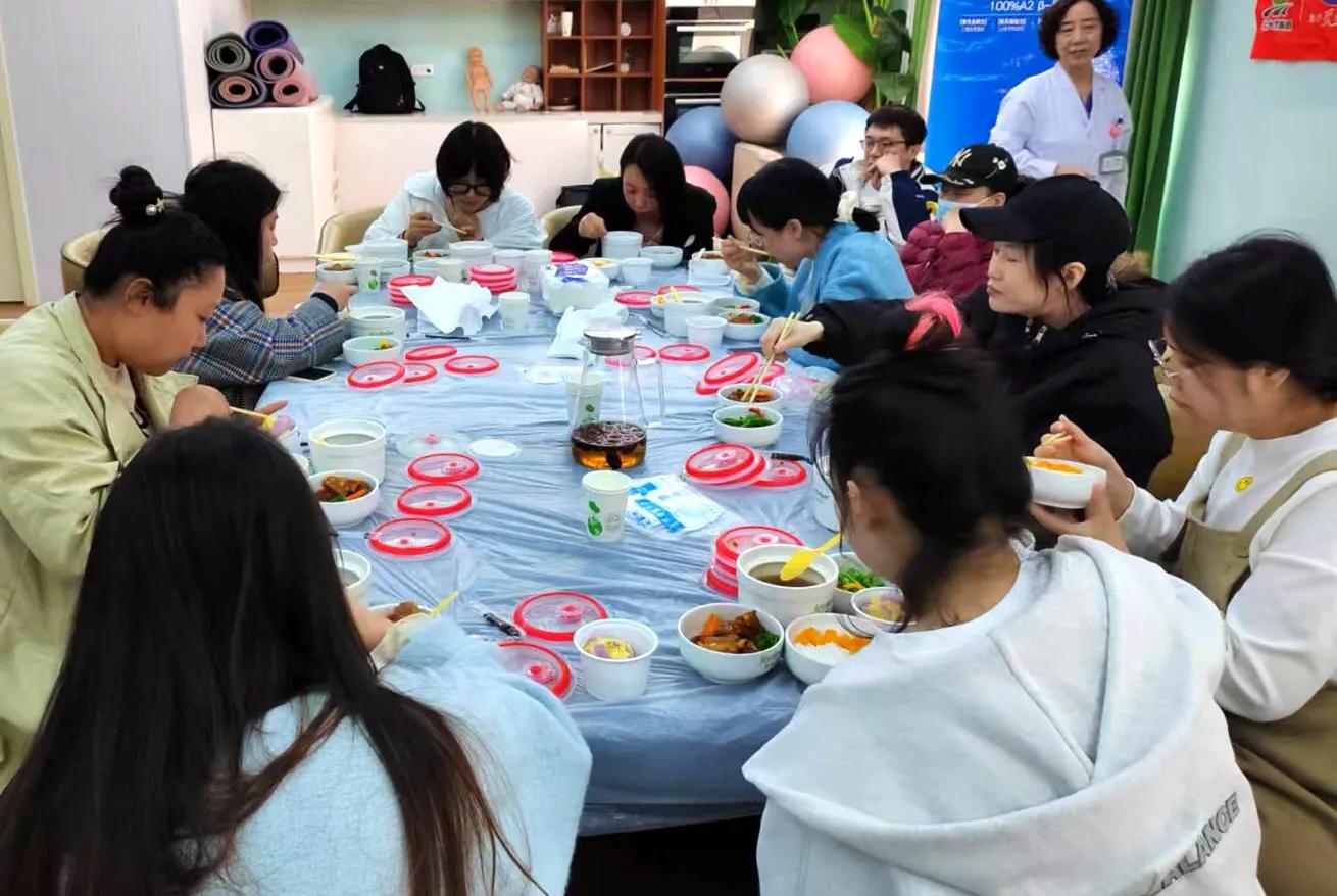 党建医联 健康临河 关爱孕妇在行动