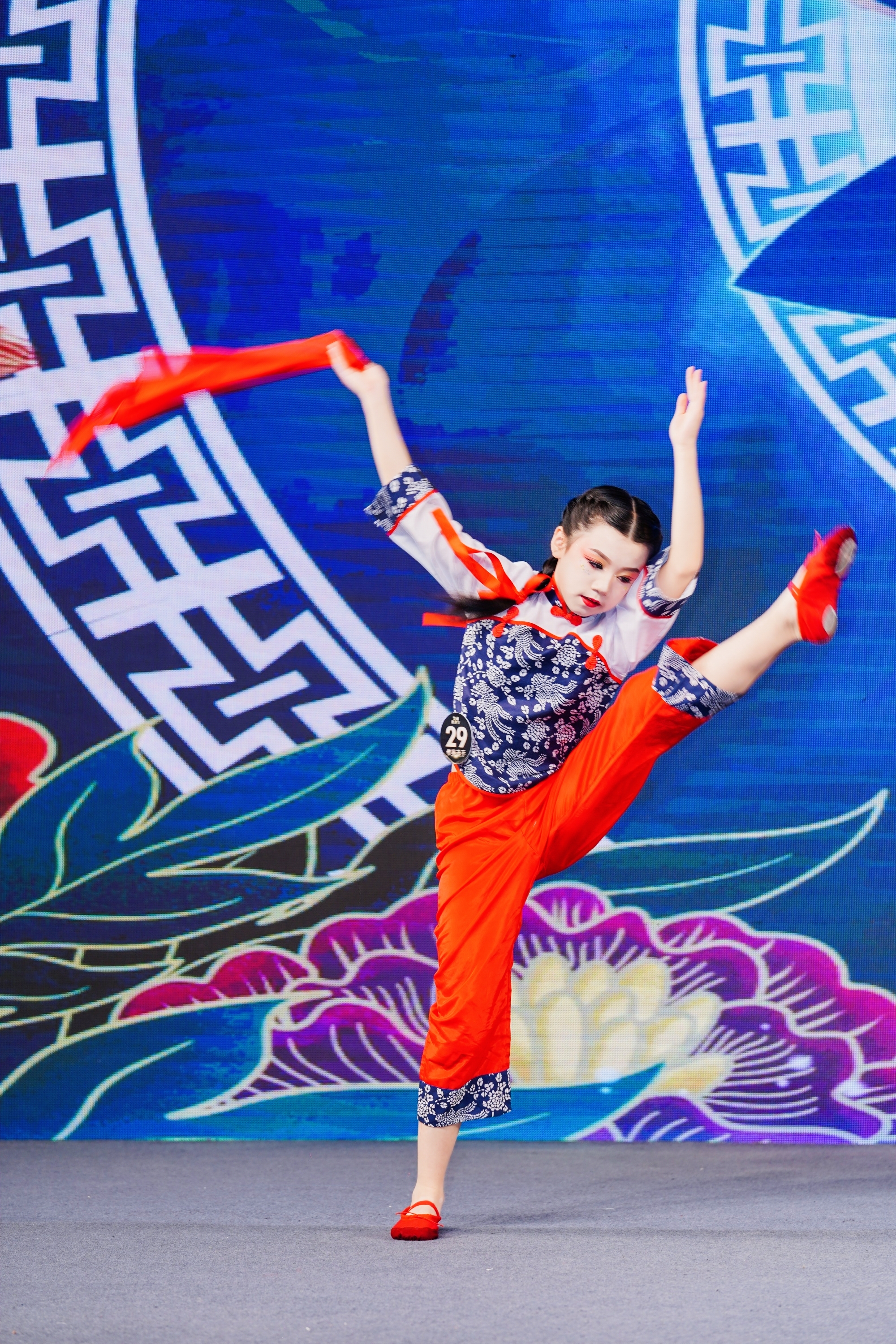 元旦献礼！舞林新生代广州赛区8场海选赛在白云万达成功举办