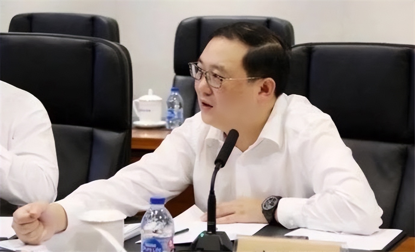 董卿丈夫密春雷被强制执行7亿,目前行踪成谜,已失联5个多月