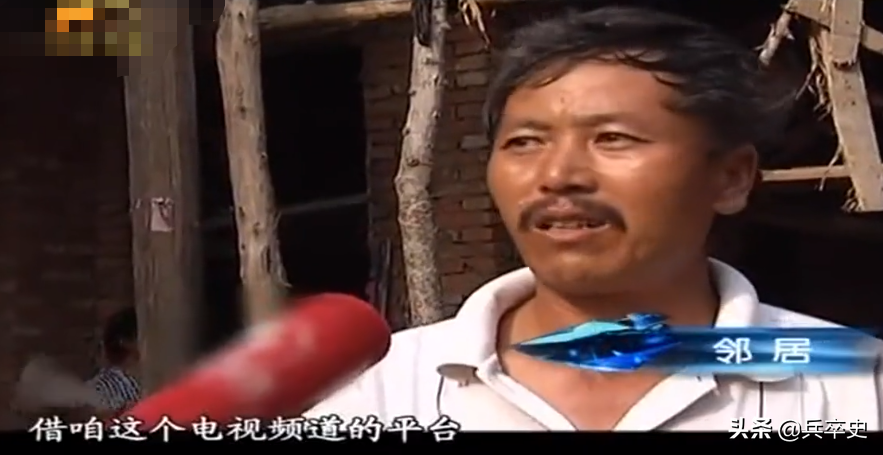 2010年，河南18岁少女“工地”搬水泥赚学费，家里穷的盐都买不起