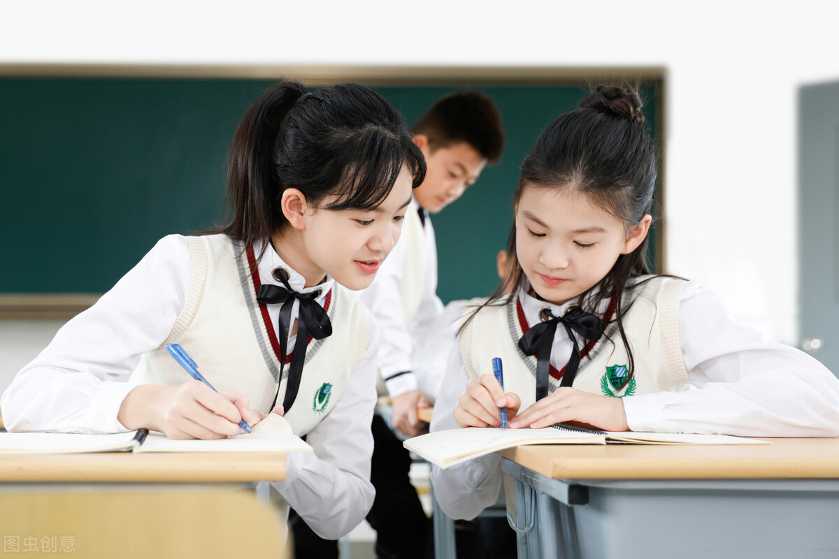 高三学生语法填空和短文改错试题失分原因与对策