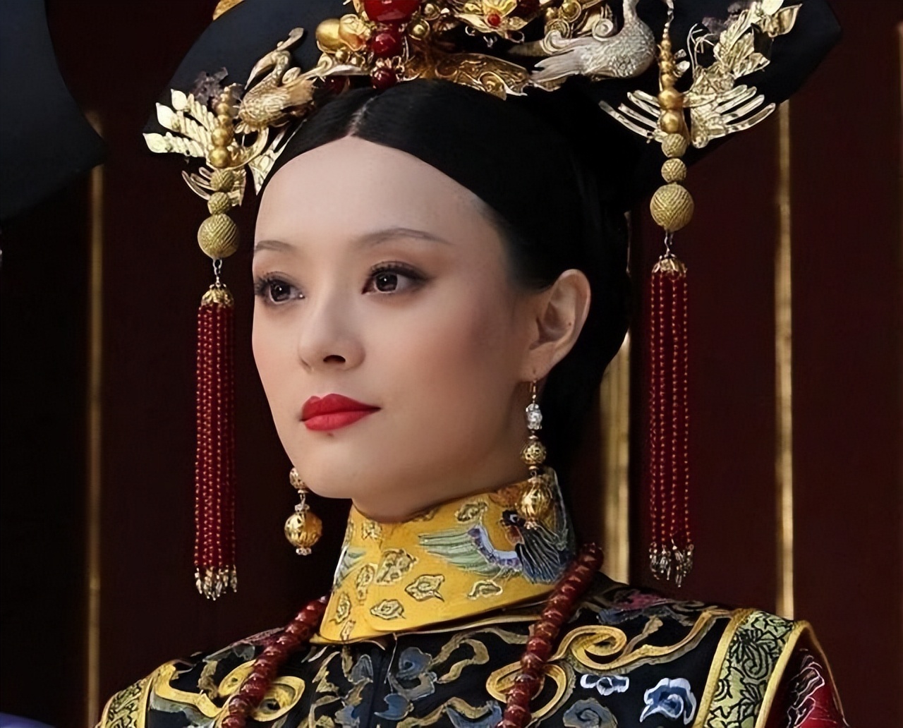 同为军艺出身，这12个女星命运不同：有人视后大满贯，有人被唾弃