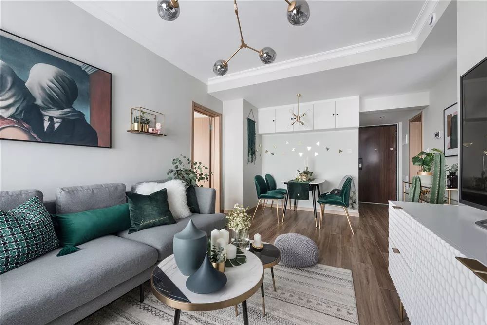 70㎡轻奢北欧风，舒适的色彩搭配，营造简约而又精致的复古气息