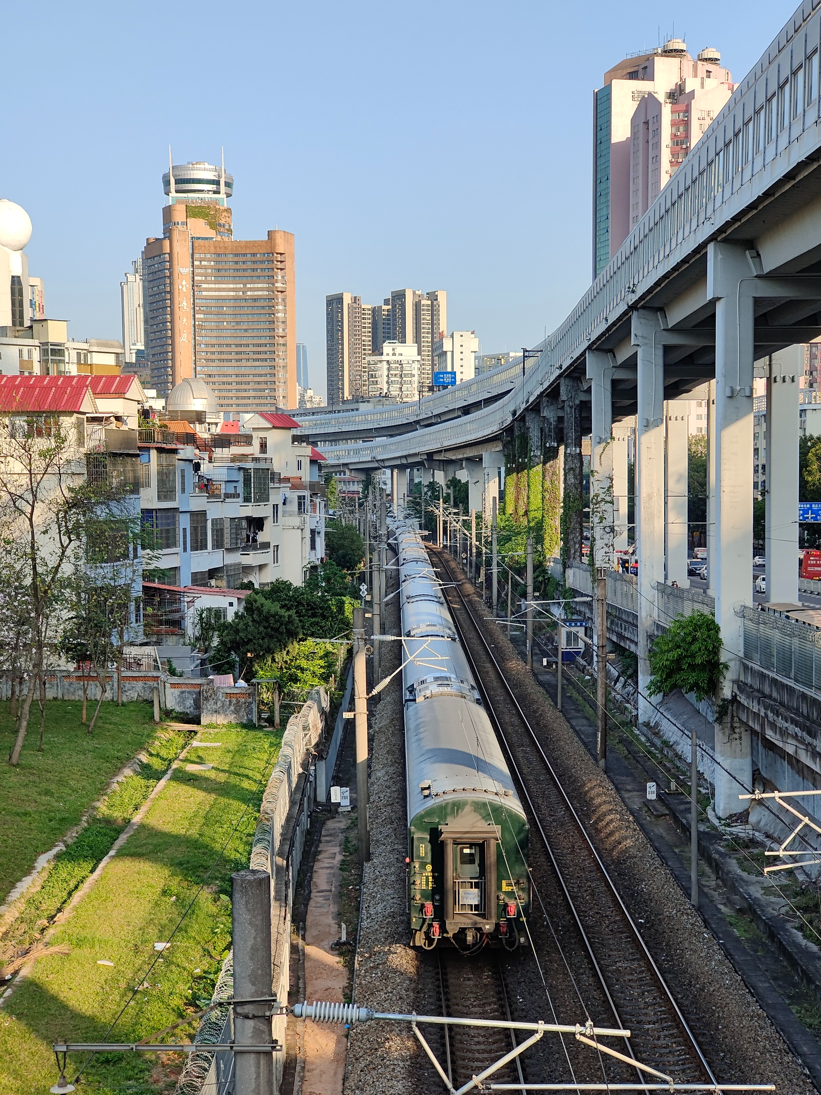 一文教你苹果教育优惠该买谁！对比安卓全家桶，到底哪个更香？