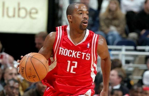 盘点：NBA历史十大神经刀，一人拿球九人慌，人人都是乔丹