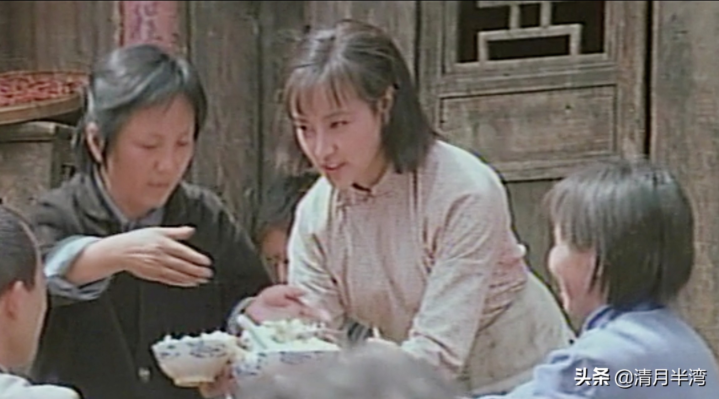 80年代父辈迷恋的挂历女神，原汁原味天然美，竟找不出一个重样的