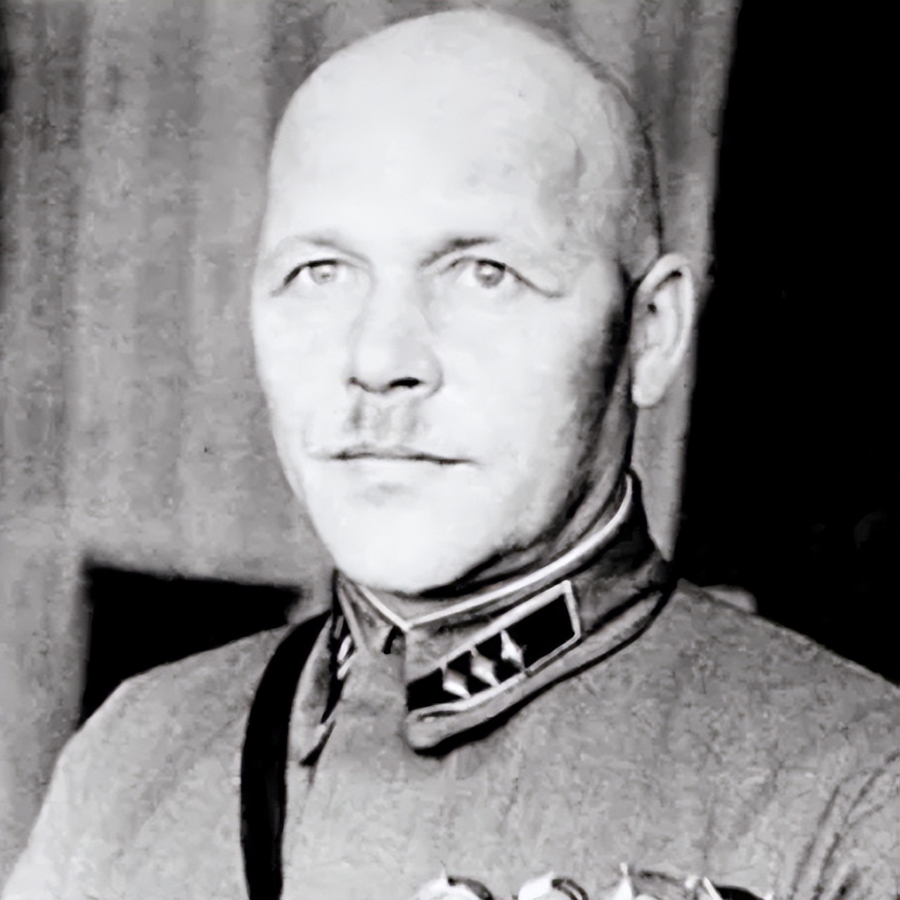 �͸���������̣�˹�������о����ϻ���3���ʣ�����˵��һ�λ�