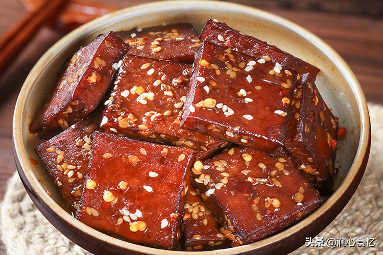 爱辣之人也不敢轻易“挑战”的5款湖南特产零食，你全都吃过吗？