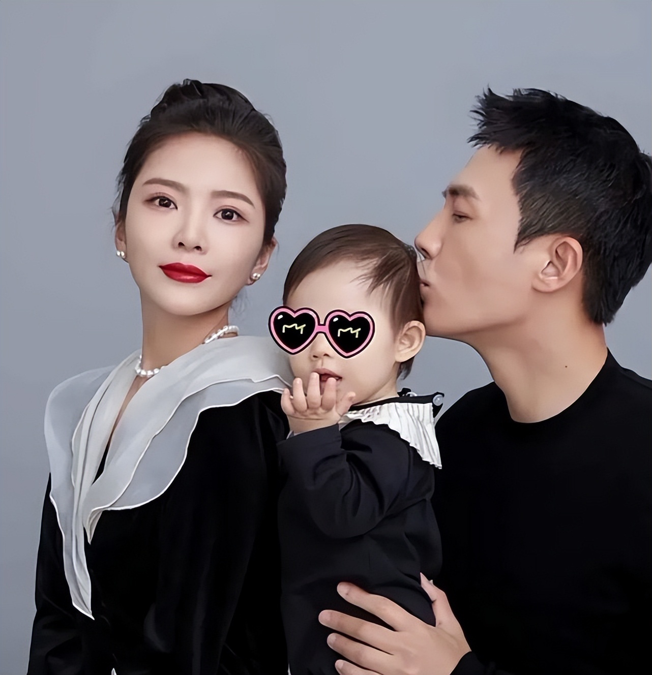 �Ŵ�һ��������ȫ�Ҹ���Ů���̳и���ֵ��ͯ�ǣ����޴���������