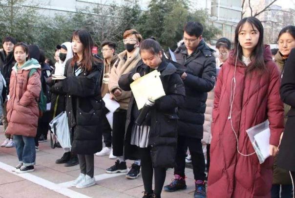 九大美院报考难度分析，央美全国难考，广美外省难考名额只有293
