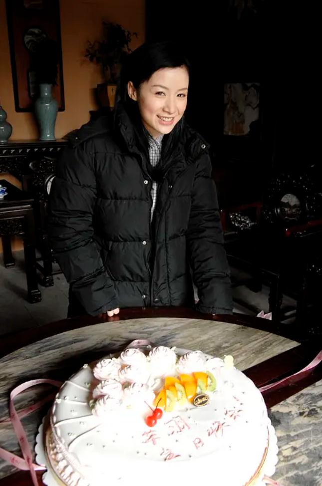 演员姚芊羽：爆红时杨幂、佟丽娅给她做配角，42岁婚姻状况成谜