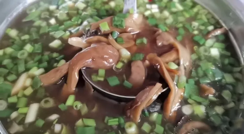 隔着千山万水，看完这篇，都能闻到家乡的味道...