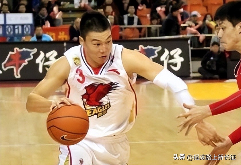 邓华德上海男篮（2010年李根赛前和对手单挑被邓华德痛骂！离队之后状态如开挂一般）