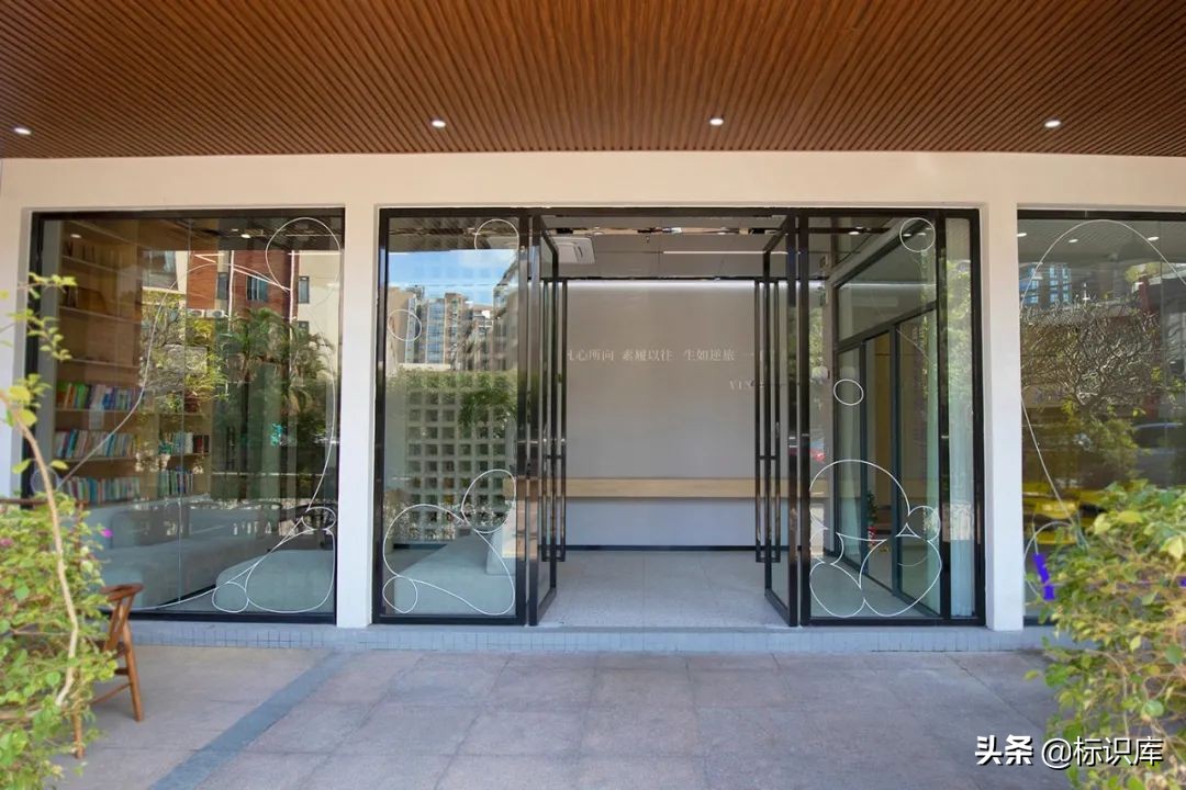 教育导视｜殷丹语言艺术培训学校导视设计