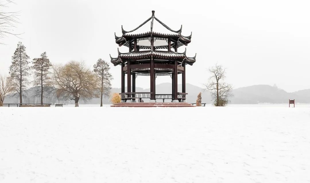 10首冬雪诗词，江天暮雪，落尽琼花，浪漫了整个冬天