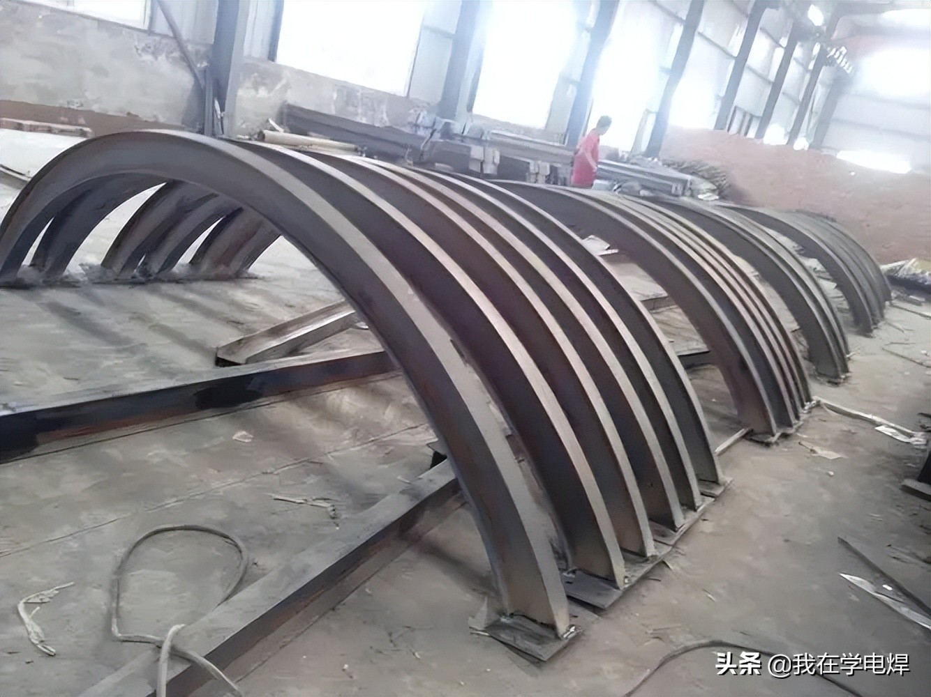 电焊工工资（做焊工）