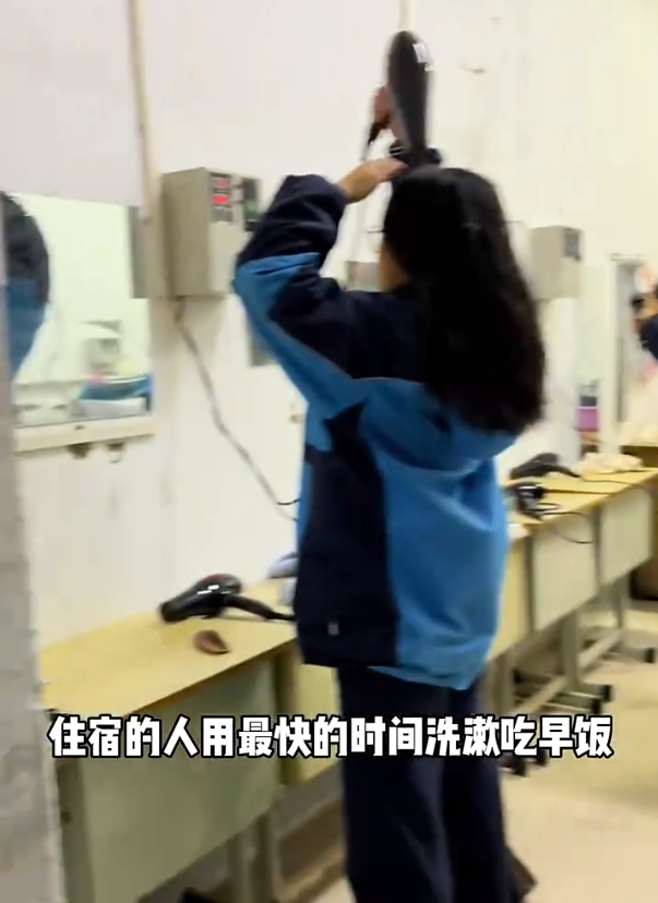 带你体验真实的高三生活，家长直呼心疼，师生关系也有新的视角