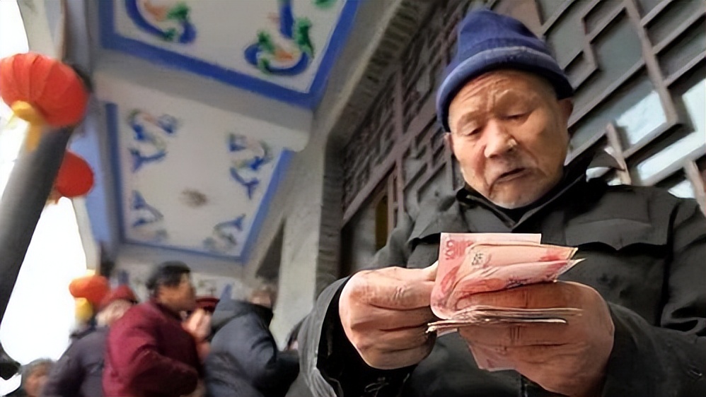 補(bǔ)繳行不通了？2022年社保迎來(lái)“新調(diào)整”，斷繳的處理方法來(lái)了